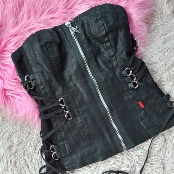 Tripp corsets! Collection post! Only 2 remain! Sev unlisted atm!!! Ask! - Picture 11 of 16